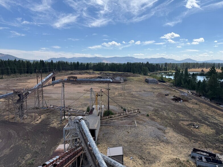 More Photos Of 463210 Mooney Rd, Westwood Industrial For Sale