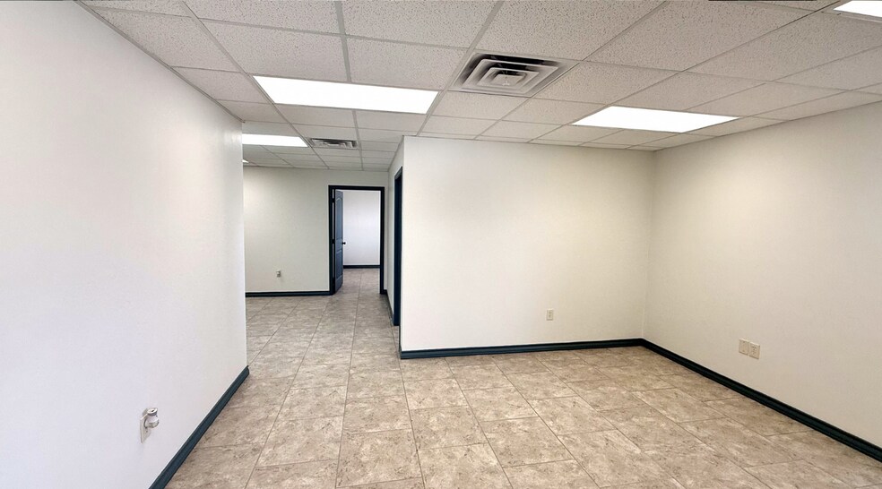 More Photos Of 1610 E County Road 140, Midland Industrial For Lease