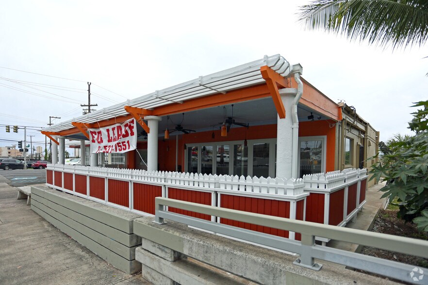More Photos Of 3036 Waialae Ave, Honolulu Restaurant For Sale