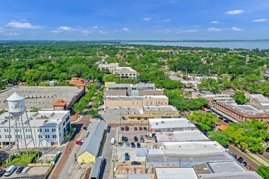 More Photos Of 162 W Plant St, Winter Garden General Retail For Lease