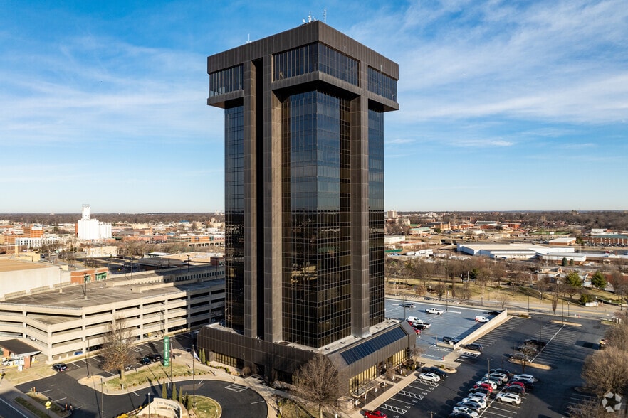 More Photos Of 901 E St. Louis St, Springfield Office For Lease