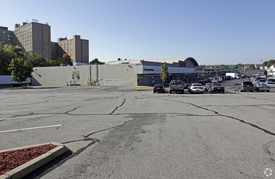 Primary Photo Of 55 Mill St, Worcester General Retail For Lease