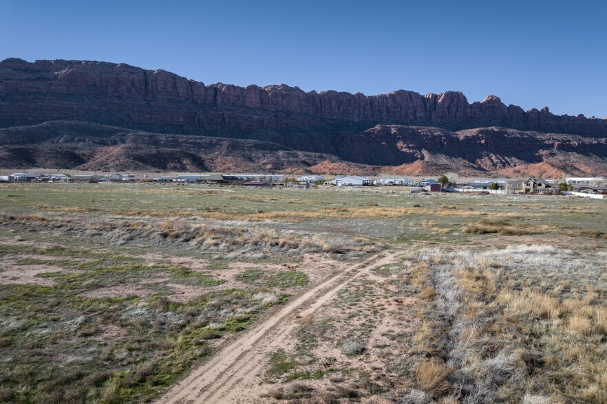 More Photos Of 35 Acres West Coronado, Moab Land For Sale