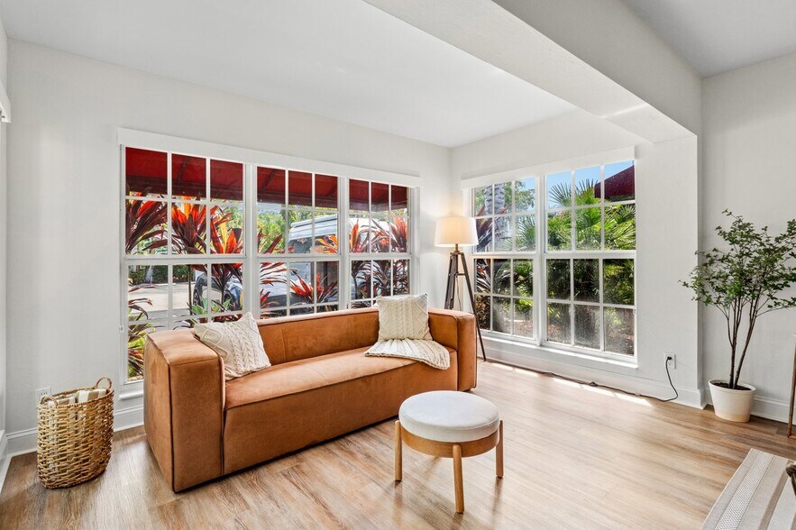 More Photos Of 615-617 NE 9th Ave, Fort Lauderdale Apartments For Sale