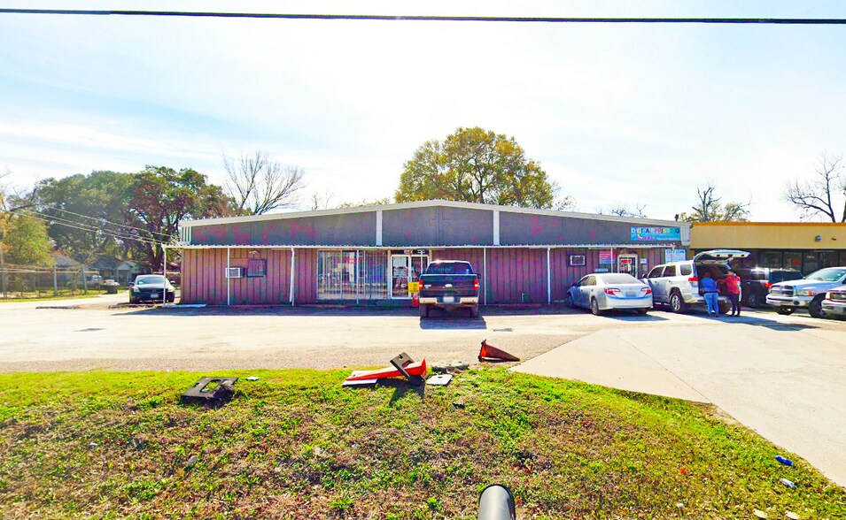 Primary Photo Of 440 W Little York Rd, Houston Warehouse For Sale