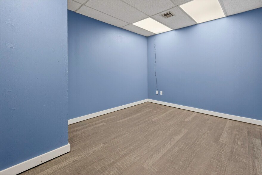 More Photos Of ,  Unknown For Sale