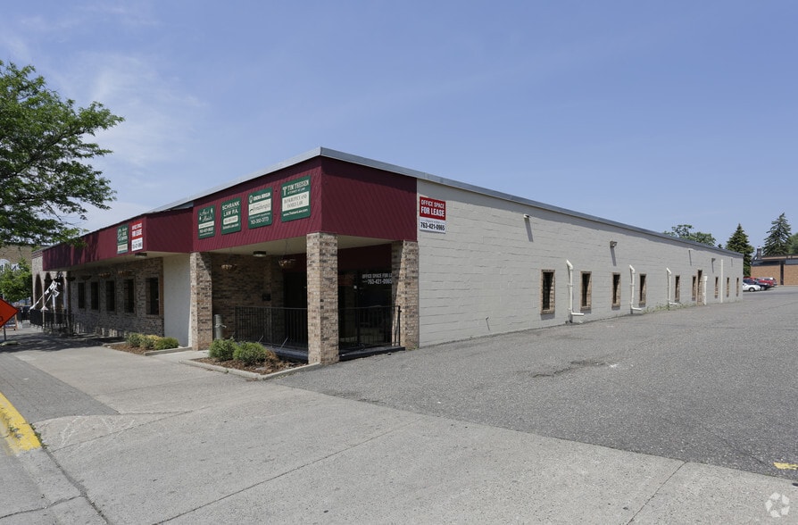 More Photos Of 229 Jackson St, Anoka Office For Lease