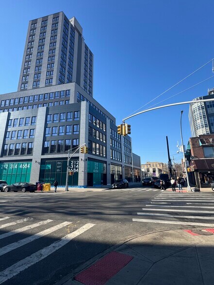 More Photos Of 815 Kings Hwy, Brooklyn Office For Lease
