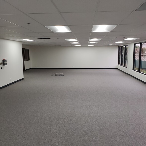 More Photos Of 1891 N Gaffey St, San Pedro Light Distribution For Lease