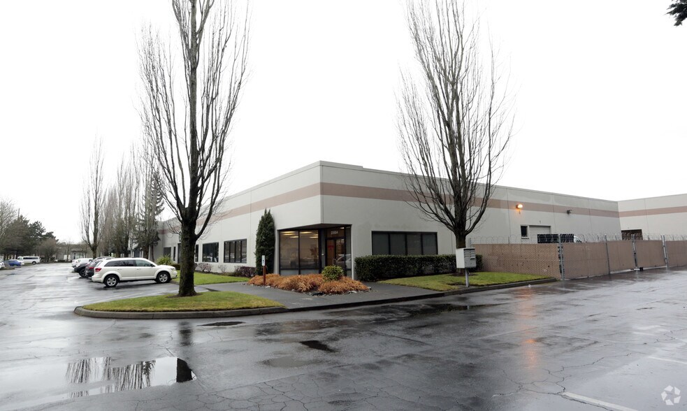 More Photos Of 20604-20664 84th Ave S, Kent Warehouse For Lease