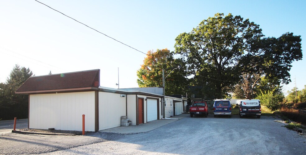 More Photos Of 1200 Leesburg Rd, Fort Wayne Warehouse For Lease