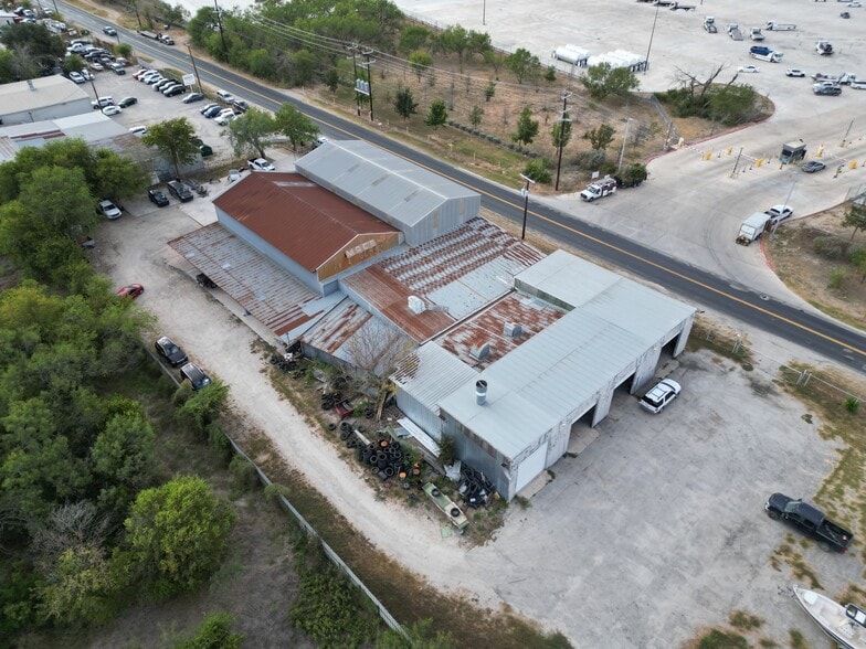 More Photos Of 11390 Old Corpus Christi, San Antonio Service For Sale