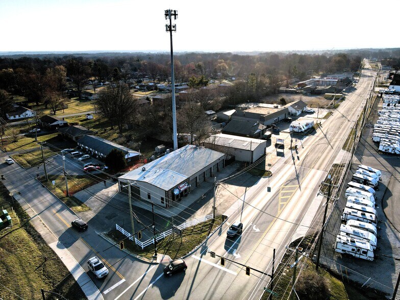 More Photos Of 1120 Old State Route 74, Batavia Auto Repair For Lease