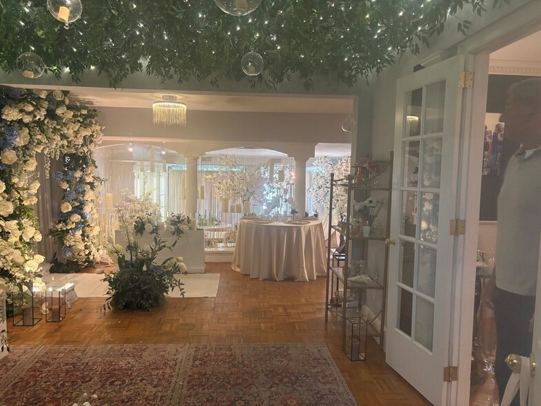 More Photos Of 431 E Main St, Mount Kisco Freestanding For Sale