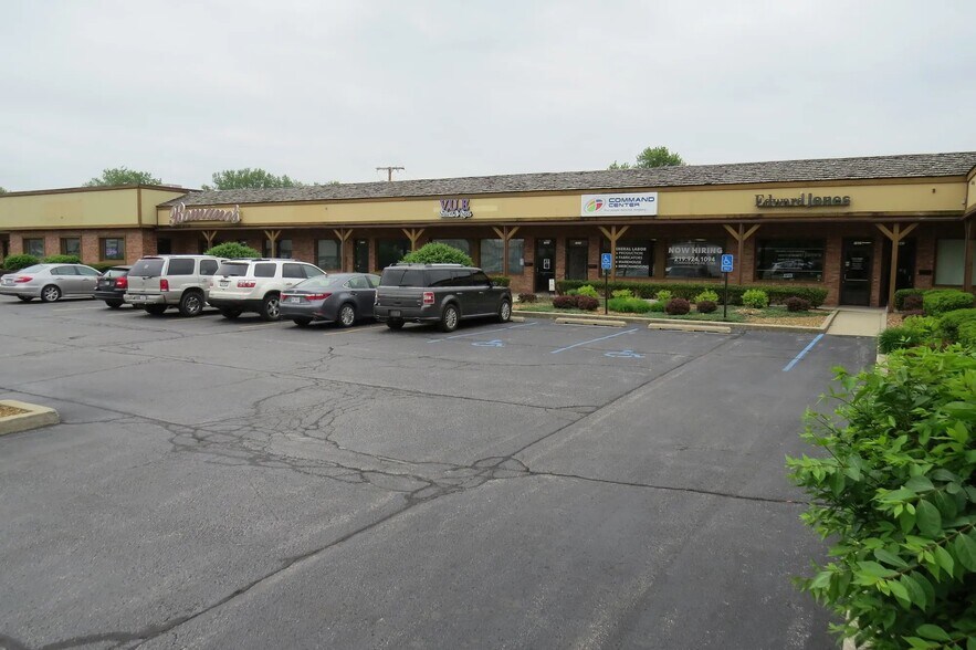 More Photos Of 1815-1957 W Glen Park Ave, Griffith Unknown For Lease