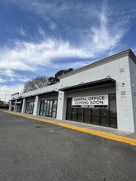 More Photos Of 1237 Tyvola Rd, Charlotte Storefront For Lease