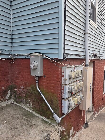More Photos Of , Waterbury Multifamily For Sale