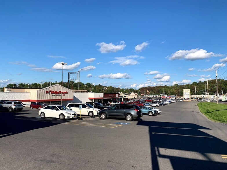 More Photos Of 2102-2214 W Genesee St, Syracuse Unknown For Lease