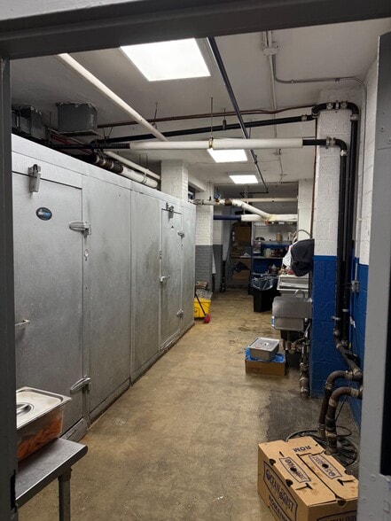 More Photos Of 95-01-95-07 63rd Dr, Rego Park Storefront For Lease