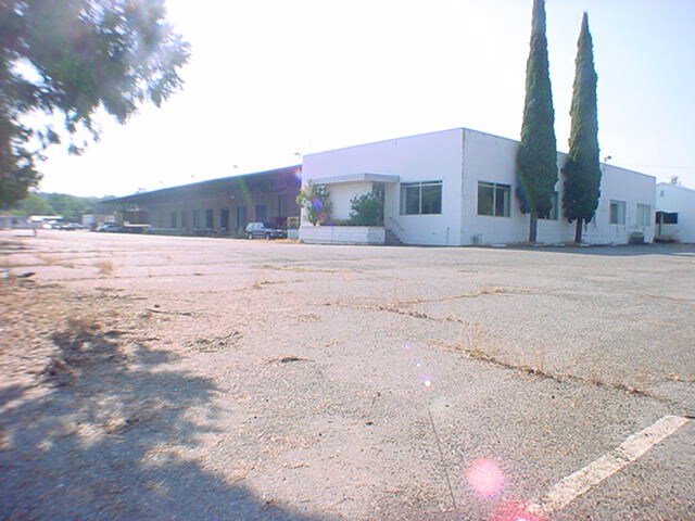 More Photos Of 7001 Eastside Rd, Anderson Warehouse For Lease
