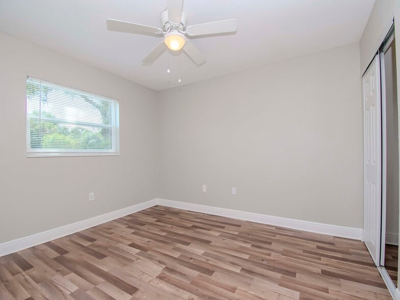 More Photos Of , Bradenton Multifamily For Sale