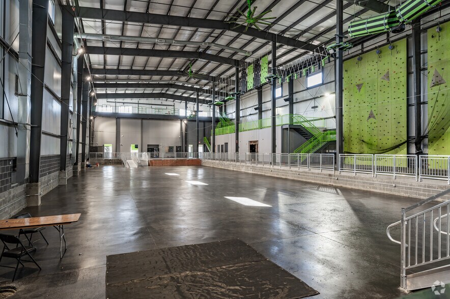 More Photos Of 9960 St Rt 43, Streetsboro Amusement Park For Sale