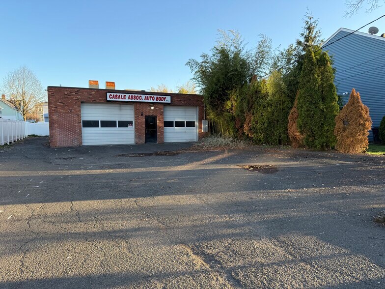 More Photos Of 7 Van Zant Street, Norwalk Office For Sale
