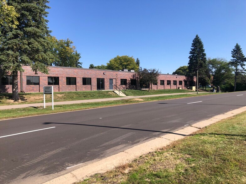 Primary Photo Of 11100 W Bren Rd, Minnetonka Office For Lease