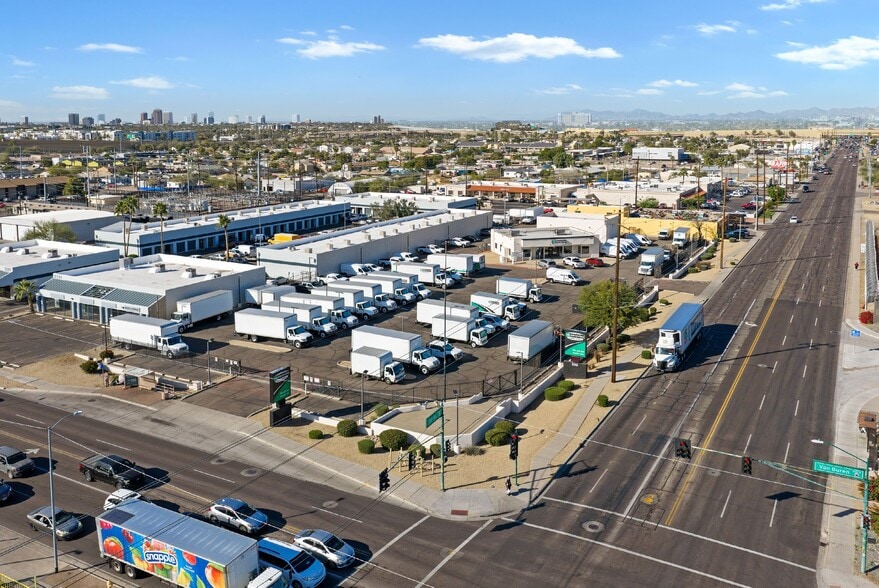 More Photos Of 330 N 24th St, Phoenix Light Distribution For Sale