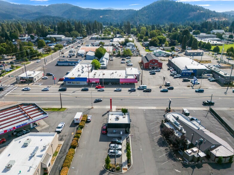More Photos Of 2517 N 4th St, Coeur d'Alene Fast Food For Sale