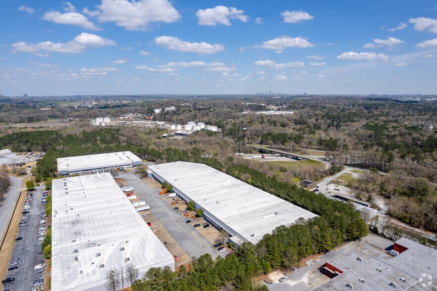 More Photos Of 3655 Atlanta Industrial Dr NW, Atlanta Warehouse For Lease