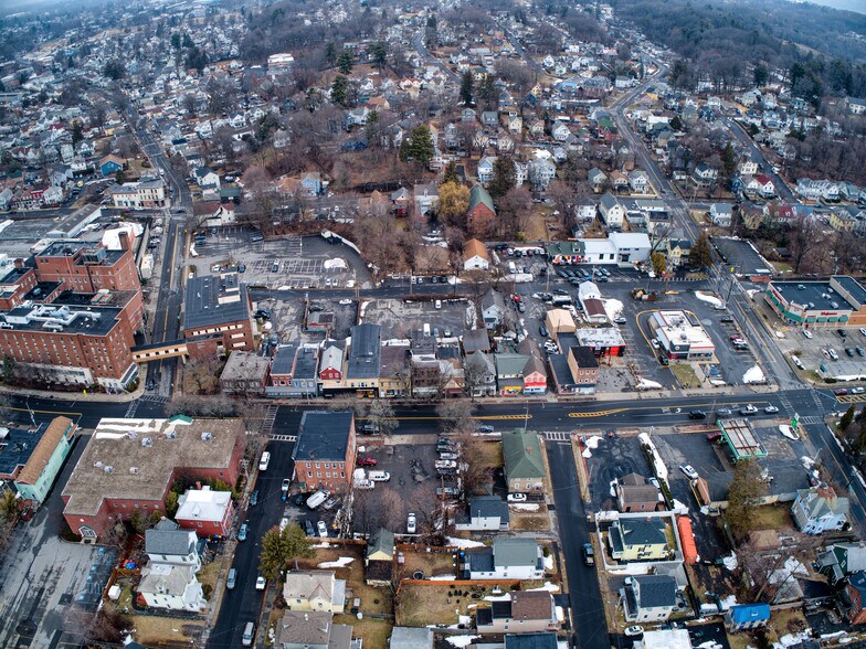 More Photos Of 350 Broadway, Kingston Storefront Retail Office For Sale