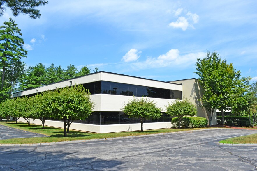 More Photos Of 7 Henry Clay Dr, Merrimack Office For Lease