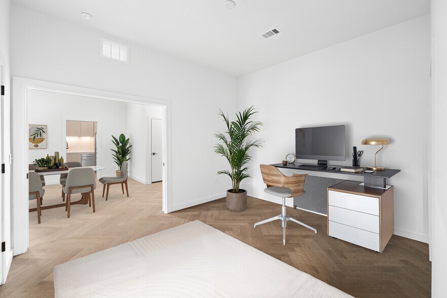 More Photos Of 2209 S First St, Austin Apartments For Sale
