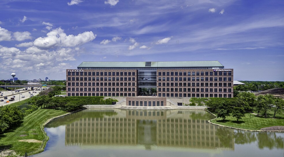 More Photos Of 300 Park Blvd, Itasca Office For Lease