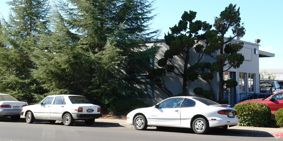 More Photos Of 2281 Commerce Ave, Concord Warehouse For Sale