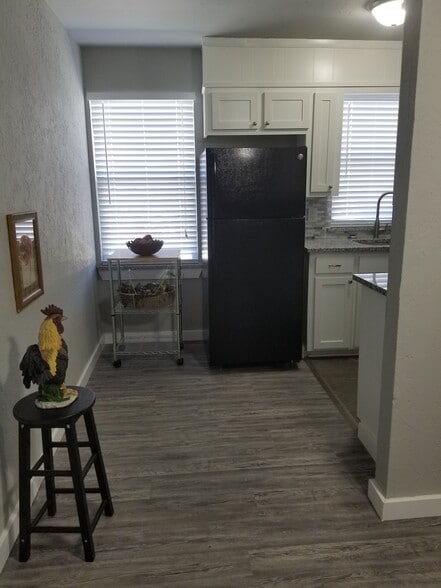 More Photos Of 200 NE 14th St, Oklahoma City Apartments For Sale