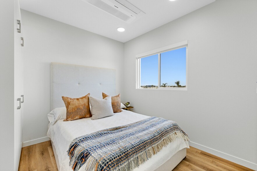 More Photos Of 3943 Oregon St, San Diego Apartments For Sale