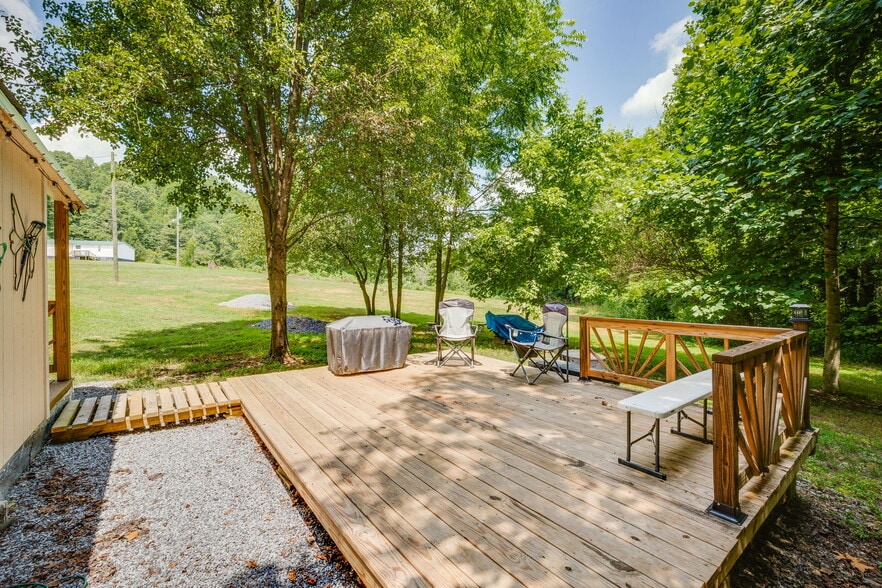 More Photos Of 2588 Carters Valley Rd, Surgoinsville Manufactured Housing Mobile Home Park For Sale