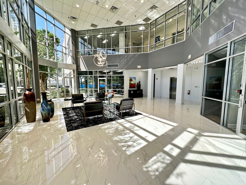 More Photos Of 10750 Hammerly Blvd, Houston Office For Lease