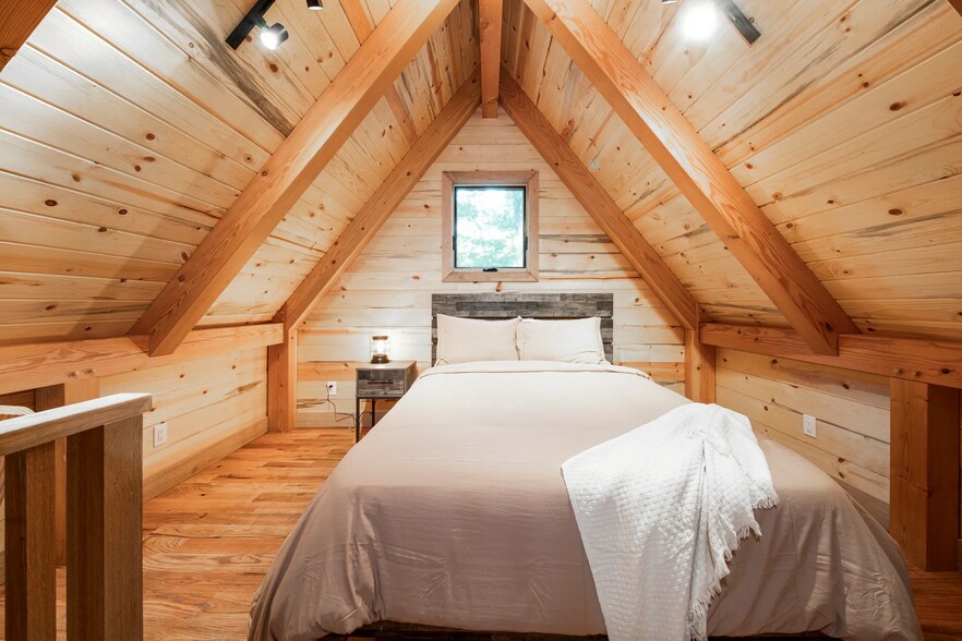 More Photos Of 1667 Sherwood Camp Rd, Victoria Land For Sale