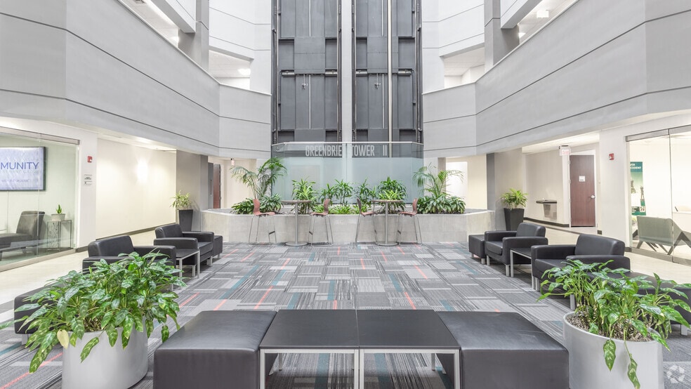 More Photos Of 860 Greenbrier Cir, Chesapeake Unknown For Lease