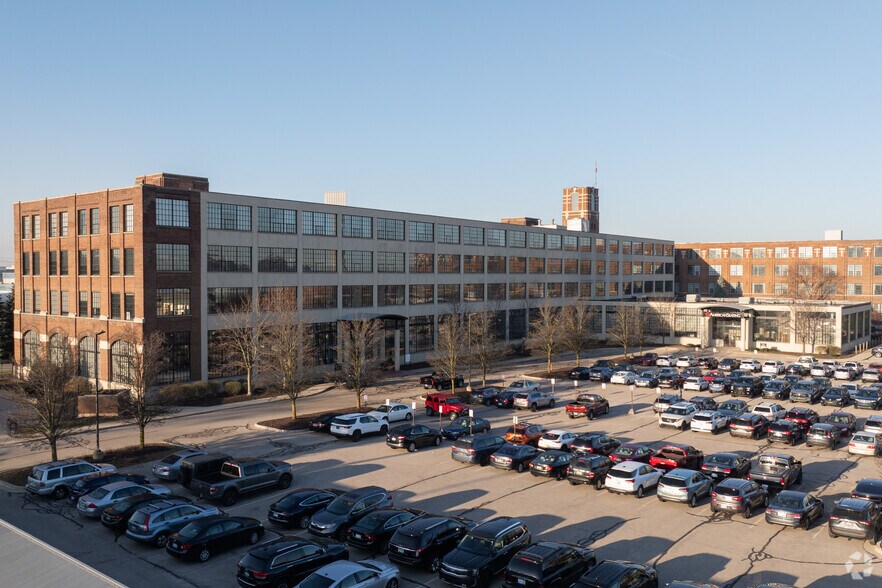 Primary Photo Of 801 Broadway Ave NW, Grand Rapids Office For Lease
