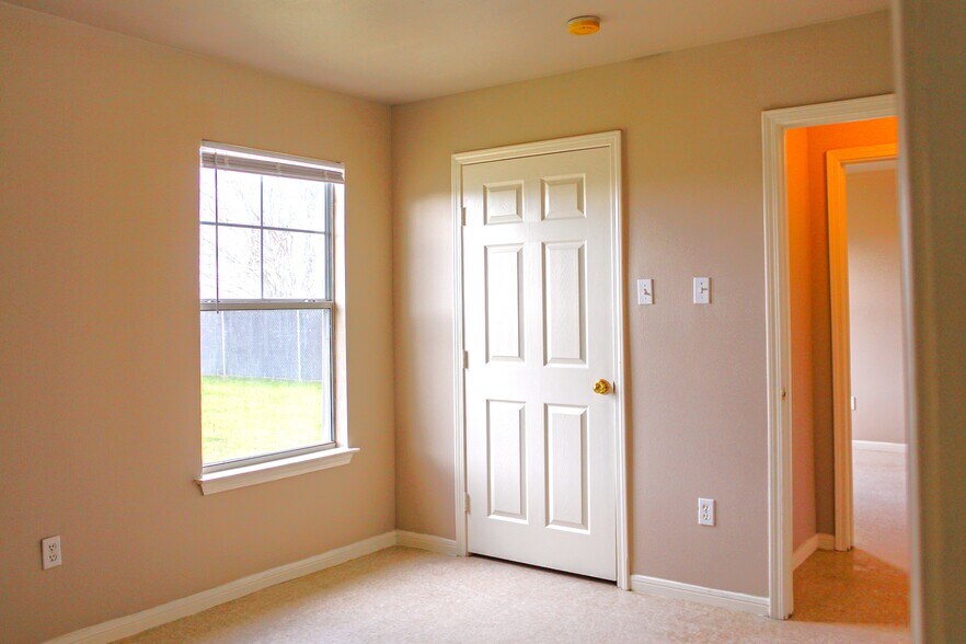 More Photos Of , Hammond Multifamily For Sale