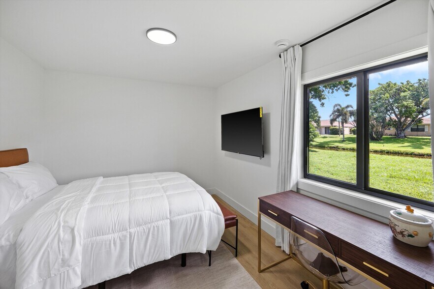 More Photos Of 1262 The 12th Fairway, Wellington Apartments For Sale