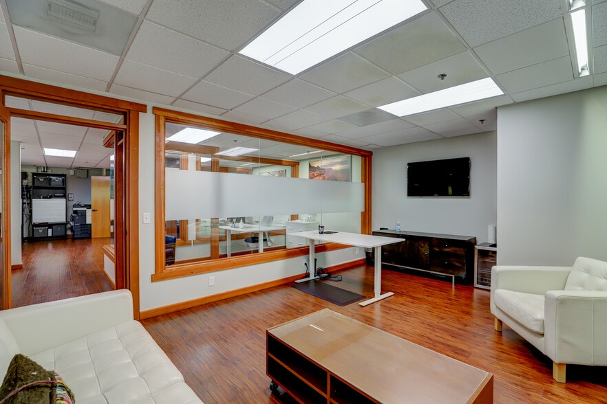 More Photos Of 155 El Camino Real, Tustin Office For Lease