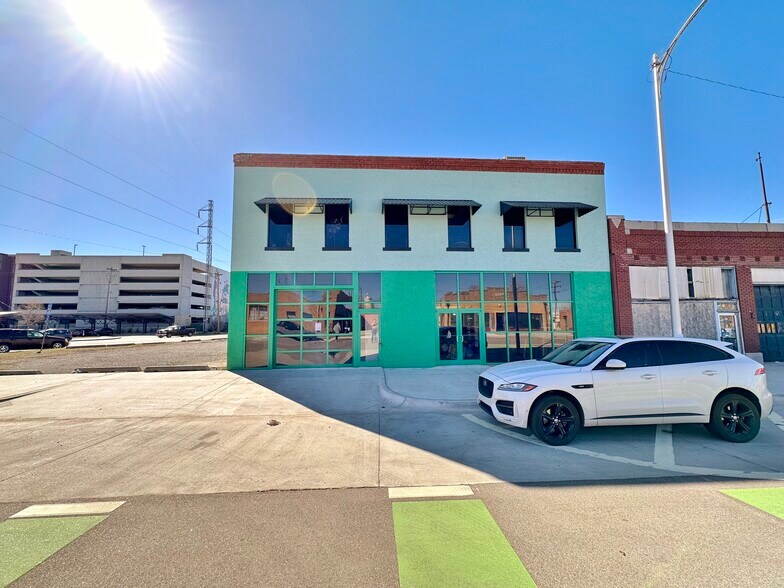 More Photos Of 1008 W Main St, Oklahoma City Office For Lease