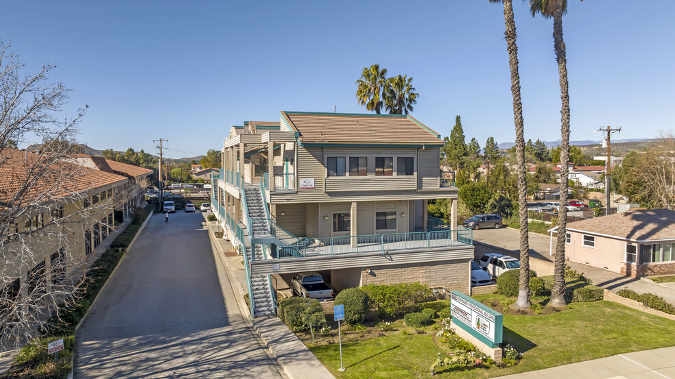 Primary Photo Of 1755 Erringer St, Simi Valley Medical For Lease