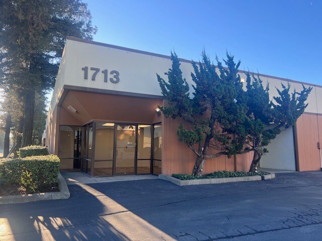 More Photos Of 1713-1715 Little Orchard St, San Jose Service For Lease