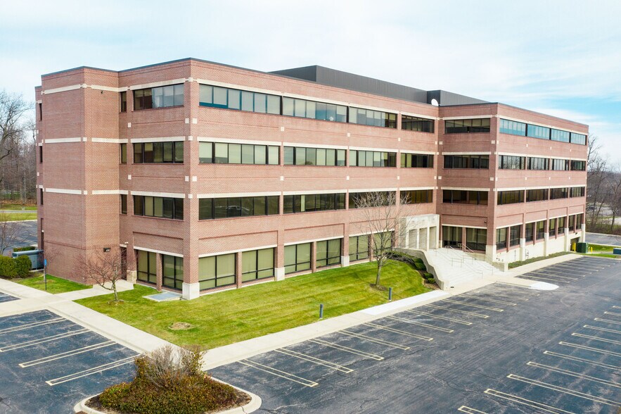 More Photos Of 19575 Victor Pky, Livonia Office For Sale